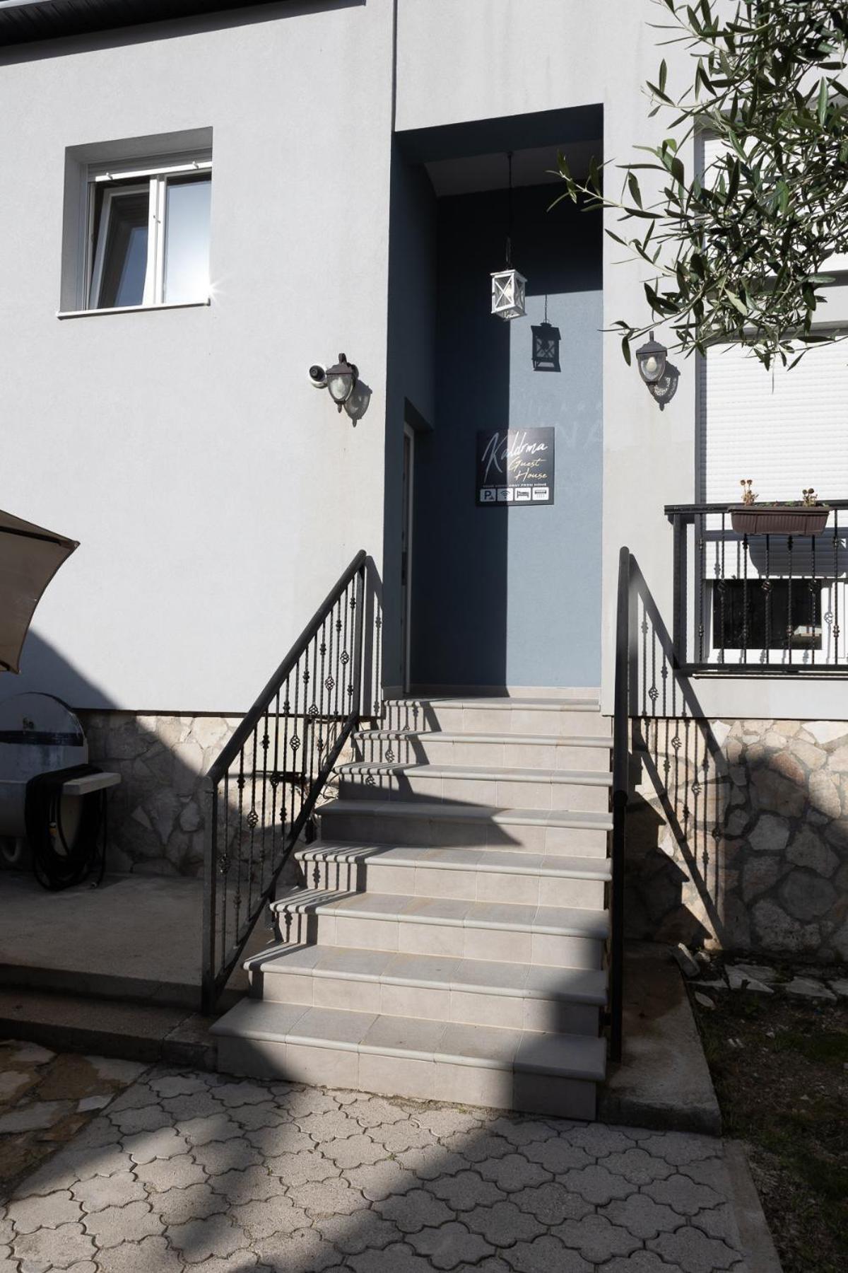 Kaldrma Guesthouse Mostar Exteriör bild